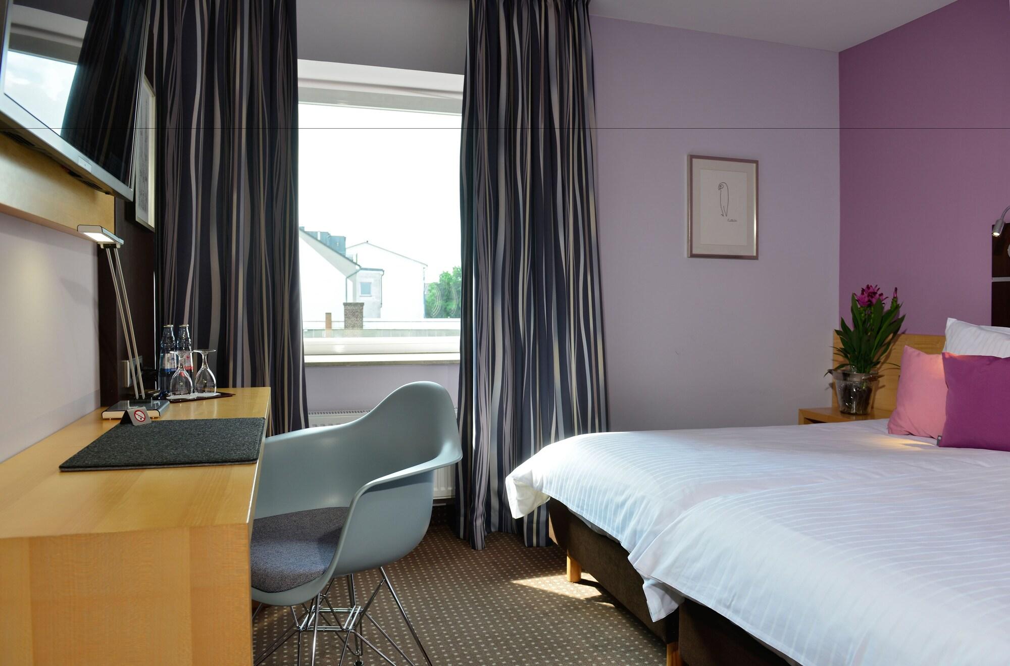 Hotel Uhu Garni Cologne Luaran gambar
