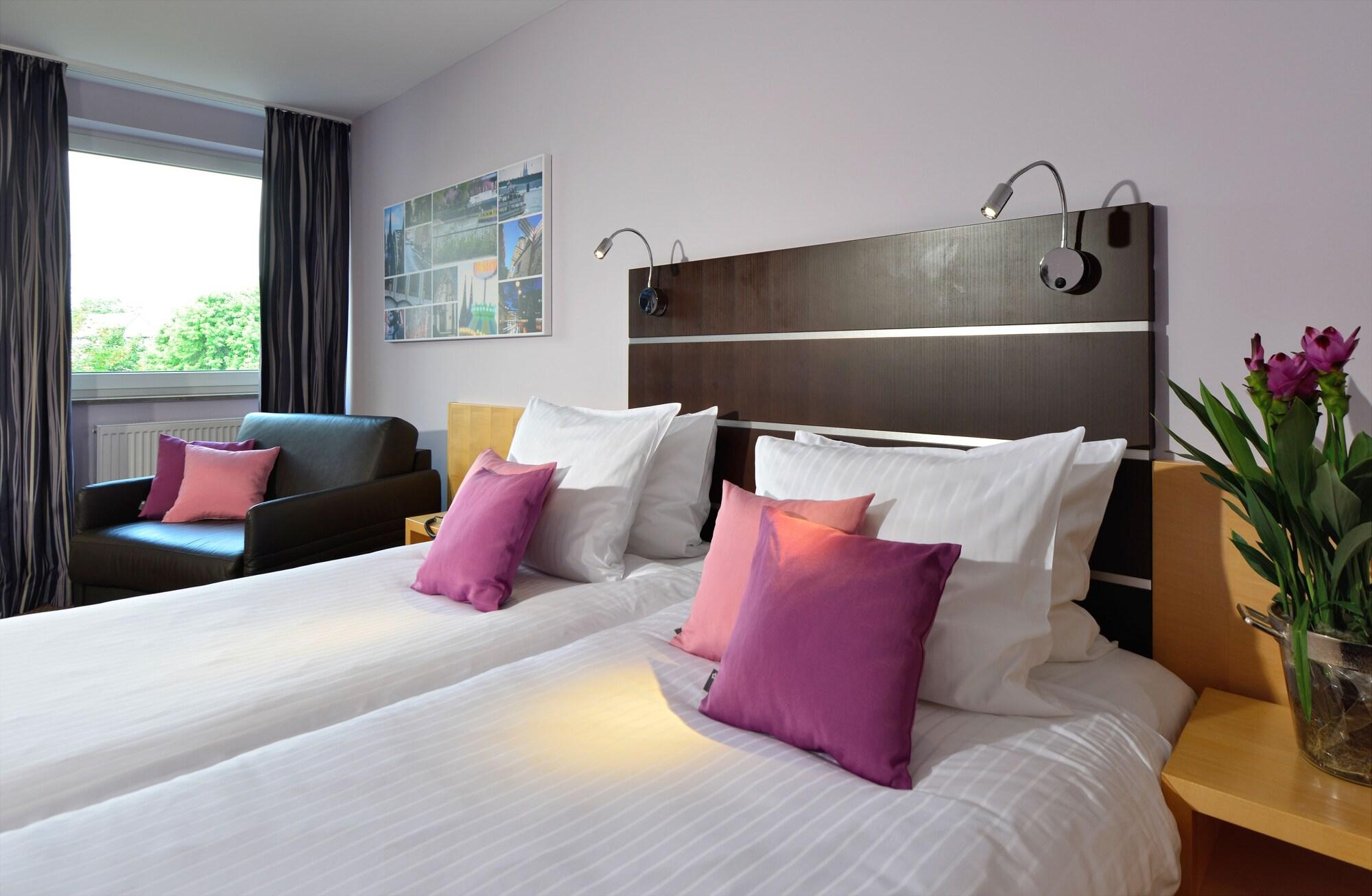 Hotel Uhu Garni Cologne Luaran gambar