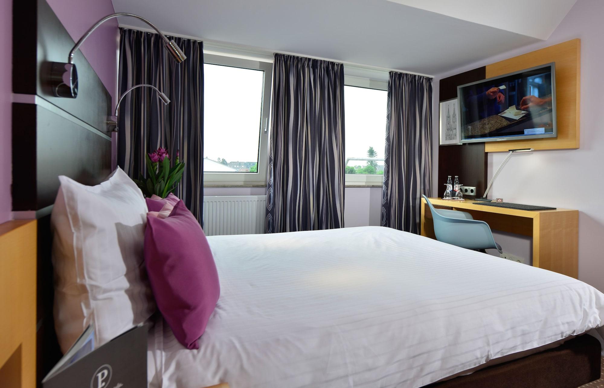 Hotel Uhu Garni Cologne Luaran gambar