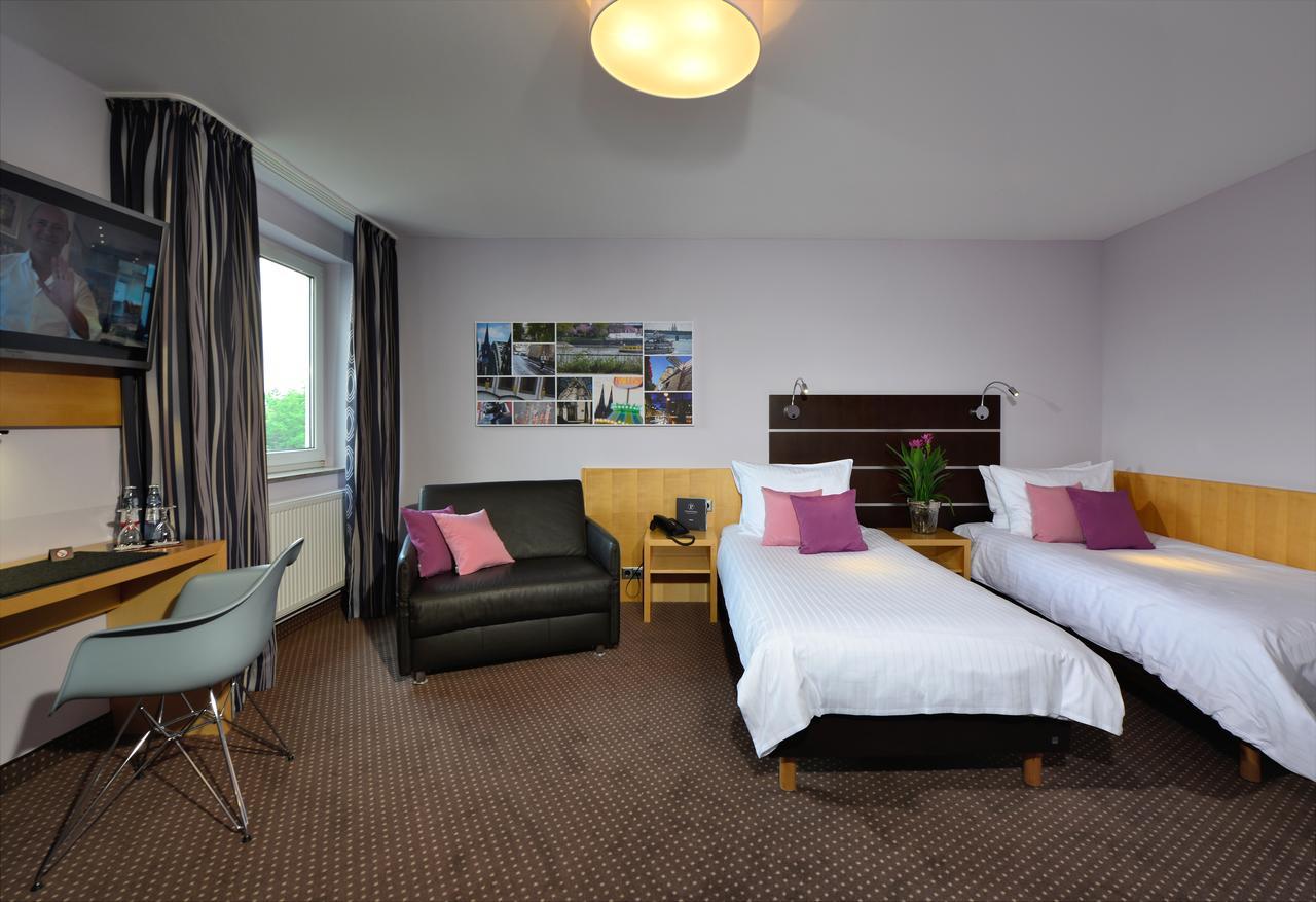 Hotel Uhu Garni Cologne Luaran gambar