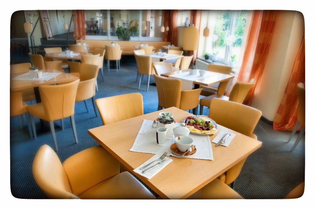 Hotel Uhu Garni Cologne Luaran gambar